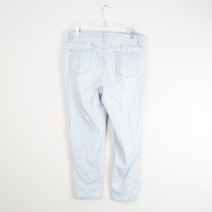 Buffalo David Bitton Jeans - Buffalo David Bitton | Light Blue Cropped Jeans Buffalo David Bitton Jeans - Buffalo David Bitton | Light Blue Cropped Jeans